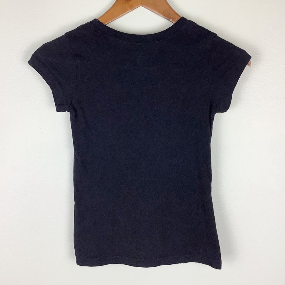 3/$20 DC Comics Supergirl Short Sleeve Scoop Tee - Picture 2 of 4